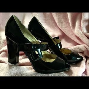 Michael Kors Patent Leather Thick Heel Sz 10.